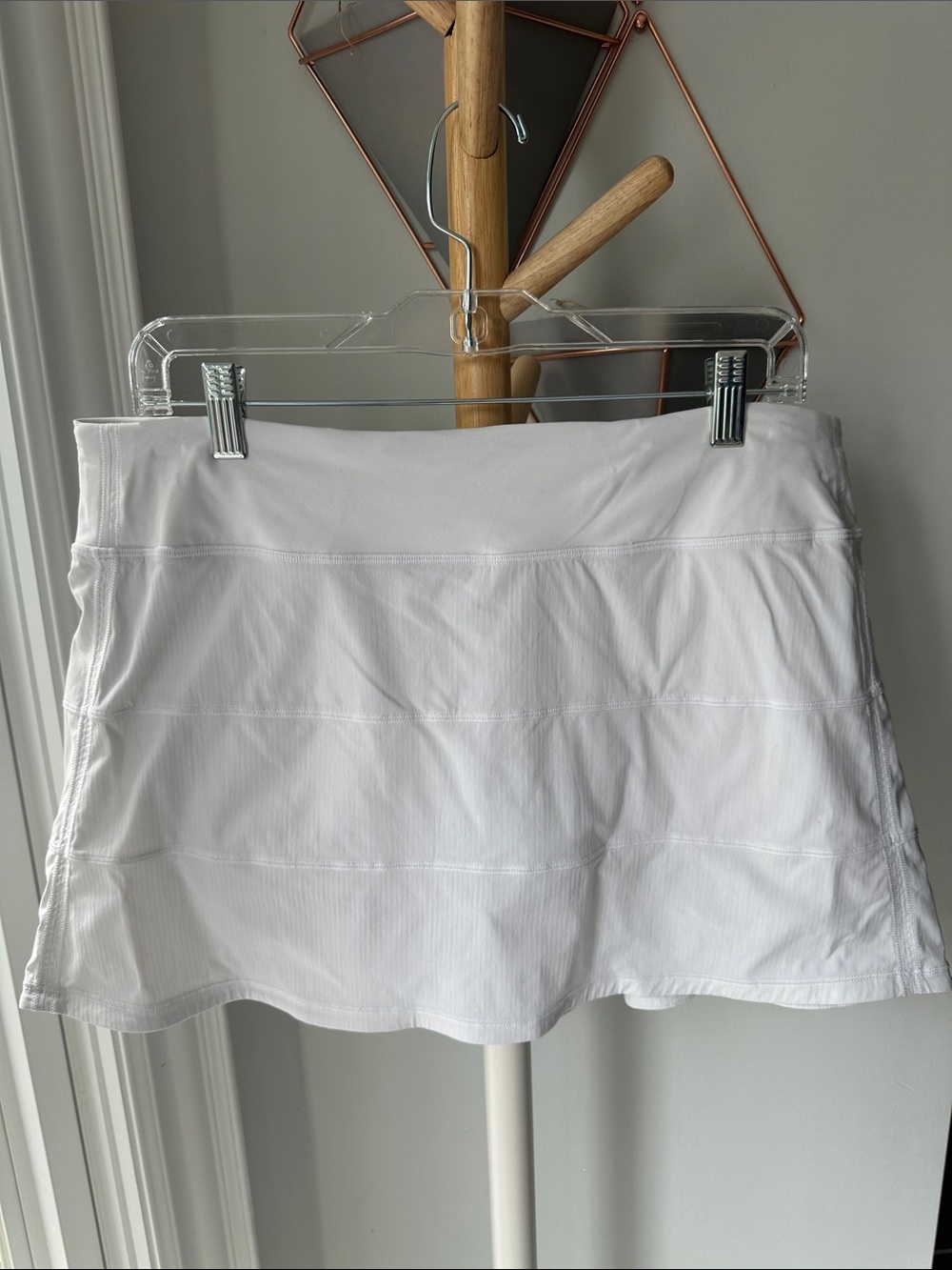 Lululemon Pace Rival Skirt White Classic Ruffles Tennis Running Yoga Size 12 - Picture 3 of 16